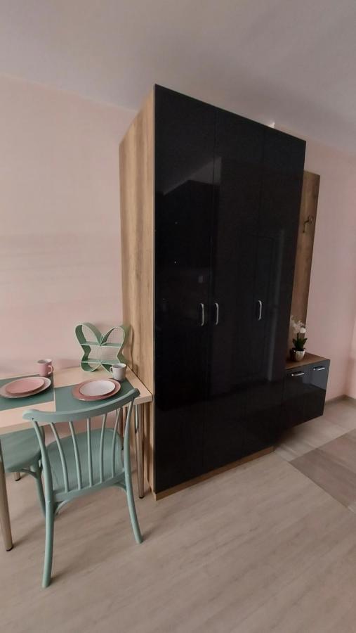 Hostex Pastello Deluxe Studio Стара-Загора Экстерьер фото